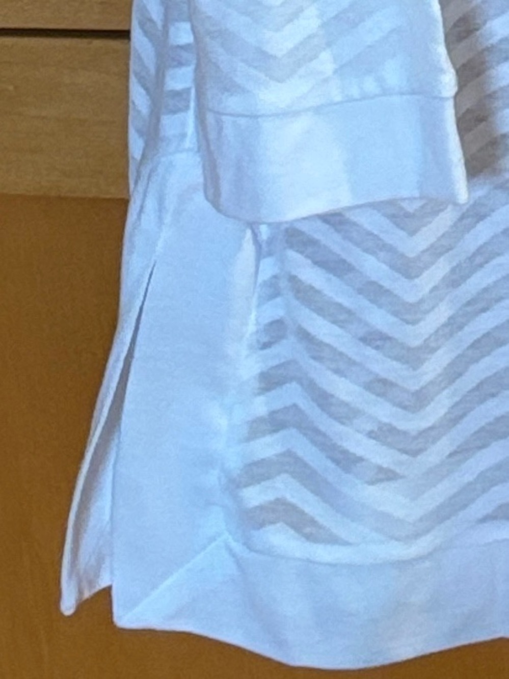 Catalina Arctic White Semi-Sheer Chevron Tunic Swim Cover Up - size M - Picture 6 of 6